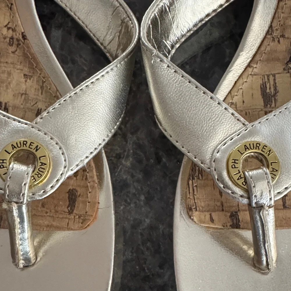 Ralph Lauren Metallic Gold Cork-Detail Thong Sandals Flip Floos - Size 8 - NWOT - Picture 6 of 7